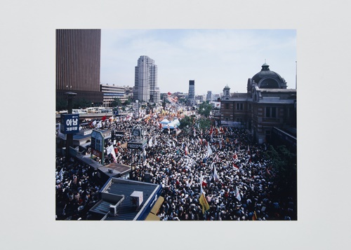 서울역 광장 집회 사진(1999)